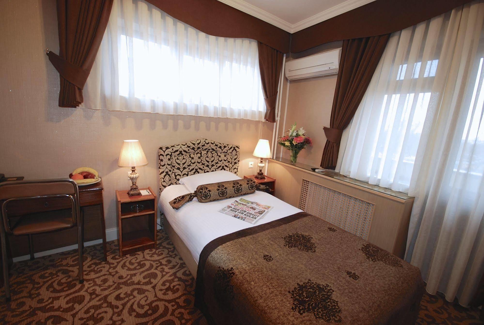 Hotel Mithat Анкара Екстер'єр фото